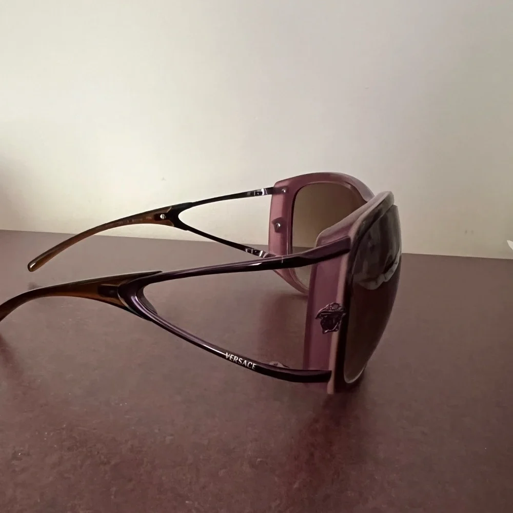Versace Sunglasses - Style 4086 - Brown / Light Violet - Y2K - Picture 9 of 10